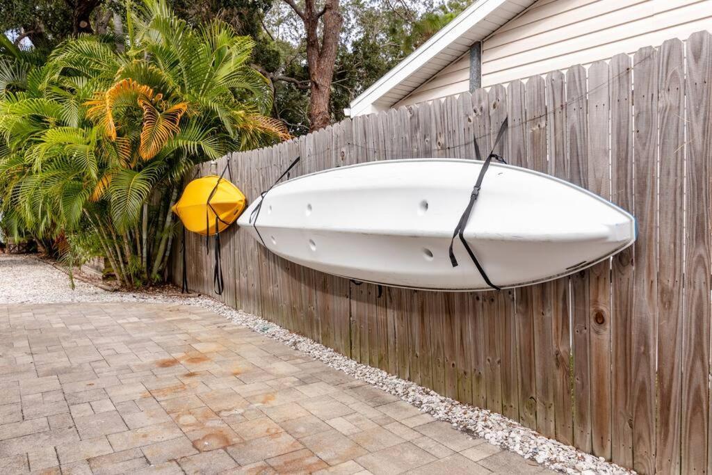 Happy Camper - Cozy Oasis With Hot Tub Holiday home *